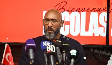 Ümraniyespor, eski futbolcu Nicolas Anelka’yı CEO olarak göreve getirdi