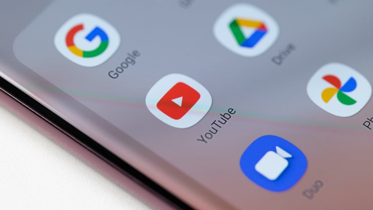 YouTube, Android ve iPhone uygulamalarında oynatma hızı kontrollerini değiştiriyor