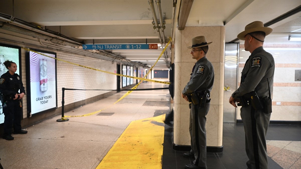 ABD’de bir yolcu daha metroda diri diri yakıldı